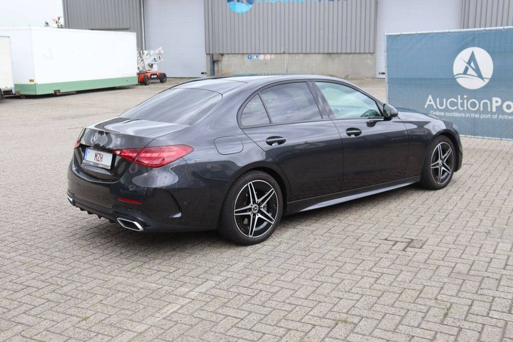 Mercedes Benz C200D AMG 2024 (Margin)