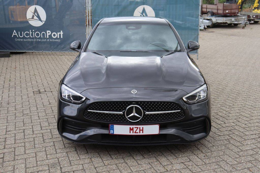 Mercedes Benz C200D AMG 2024 (Margin)