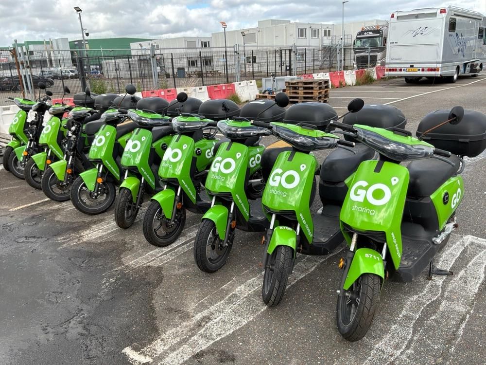 Super SOCO CUx electric fixer upper scooters (10x)