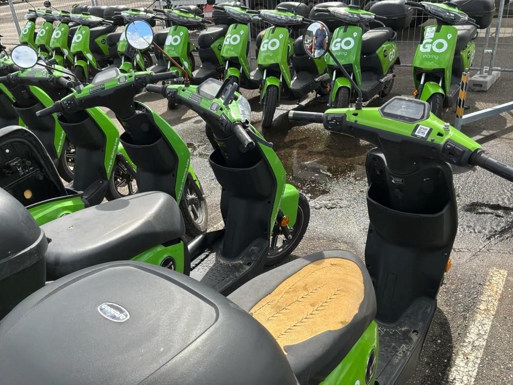 Super SOCO CUx electric fixer upper scooters (10x)