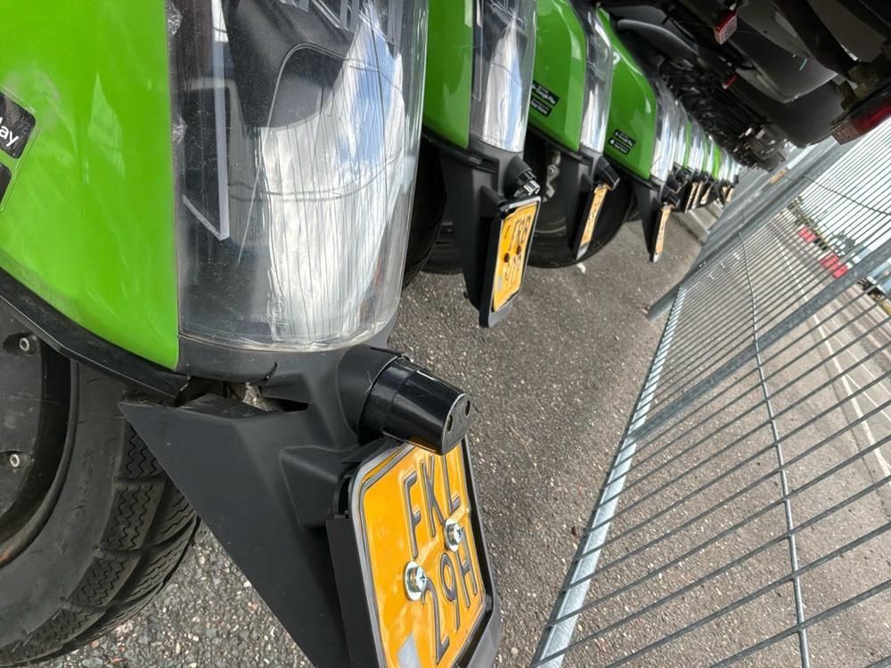 Super SOCO CUx electric fixer upper scooters (10x)