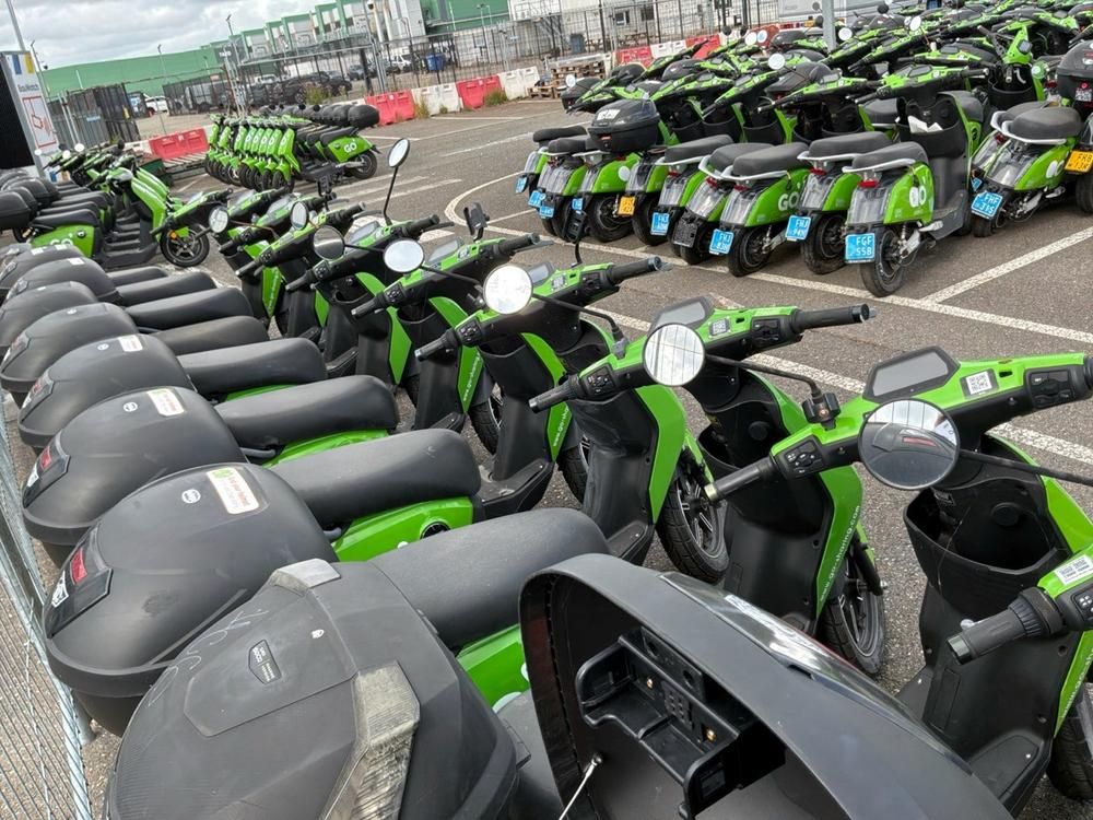Super SOCO CUx electric fixer upper scooters (10x)