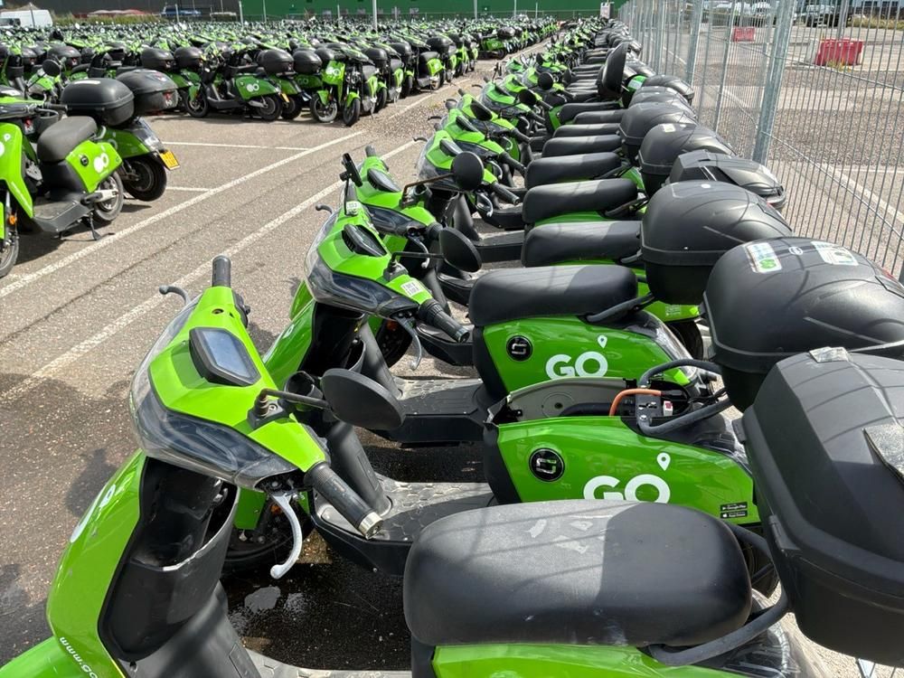 Super SOCO CUx electric fixer upper scooters (10x)