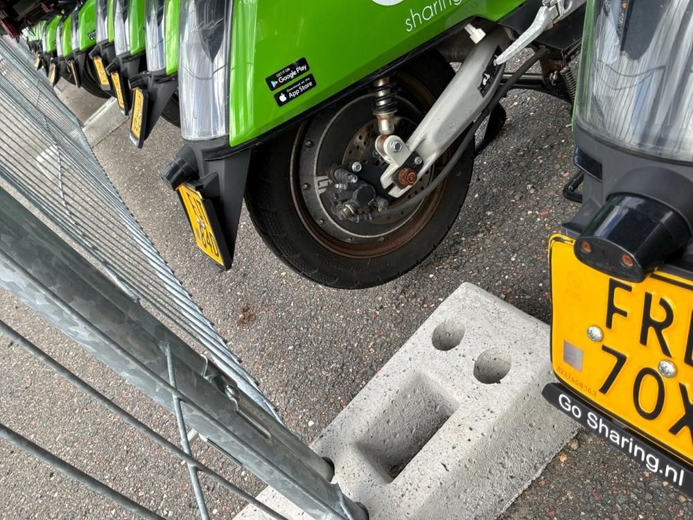 Super SOCO CUx electric fixer upper scooters (10x)