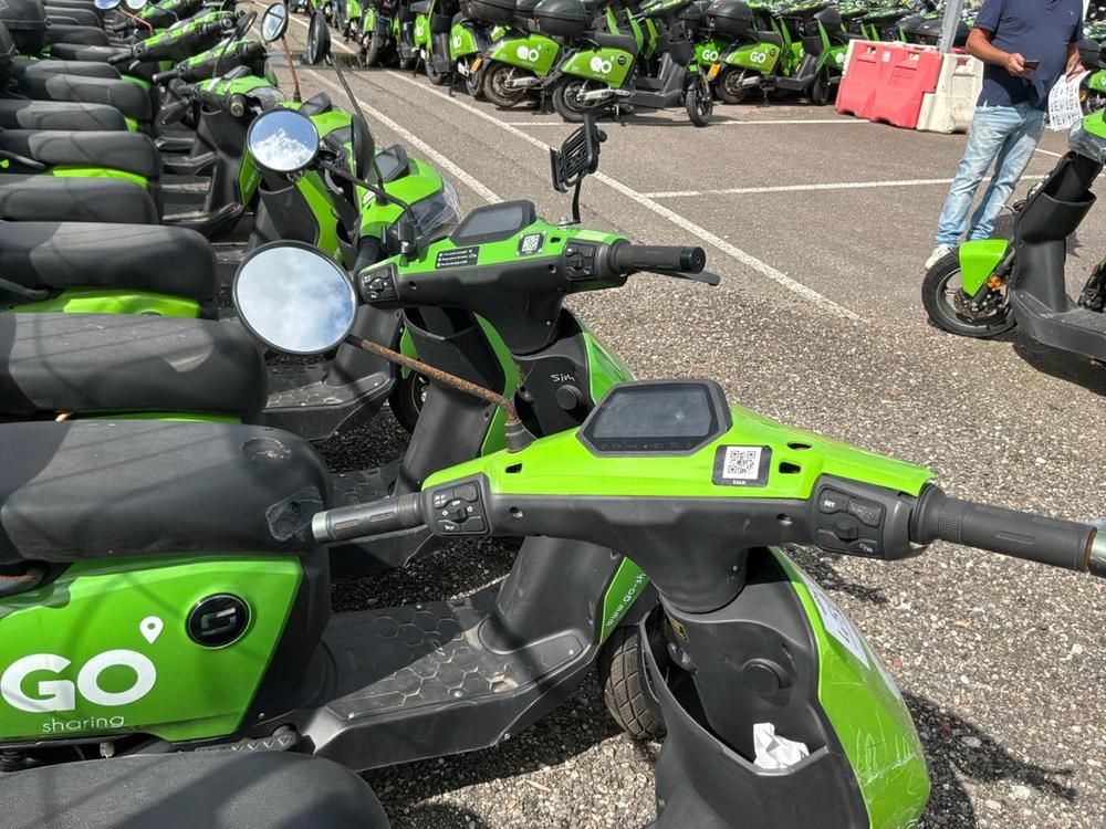 Super SOCO CUx electric fixer upper scooters (10x)
