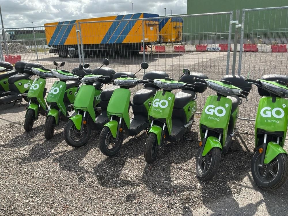 Super SOCO CUx electric fixer upper scooters (10x)