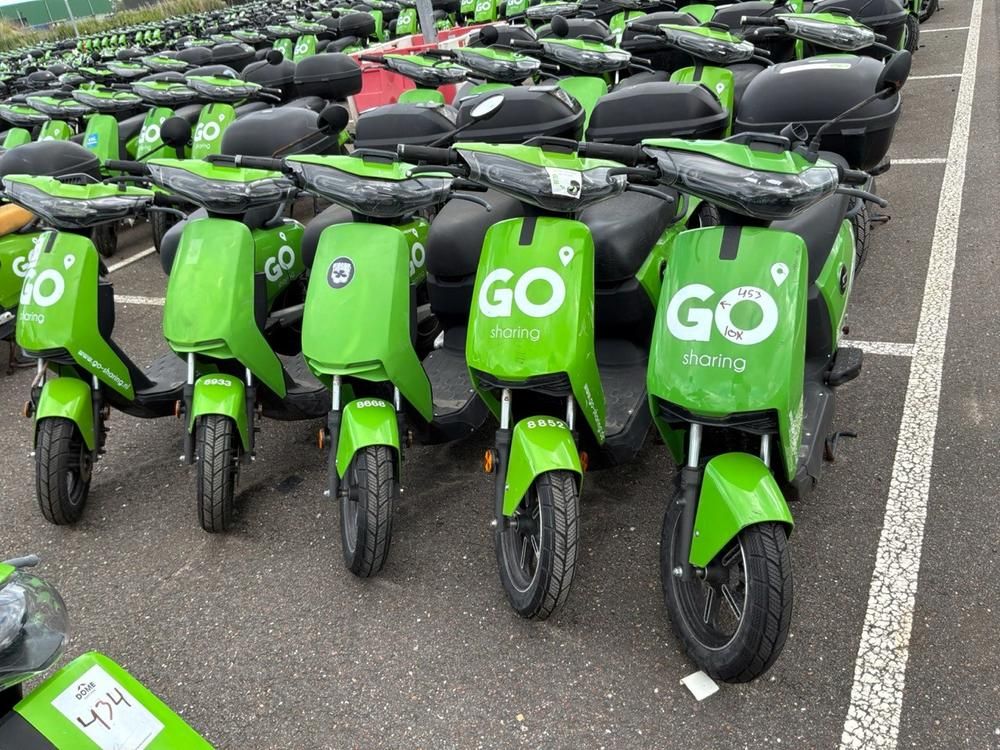Super SOCO CUx electric fixer upper scooters (10x)