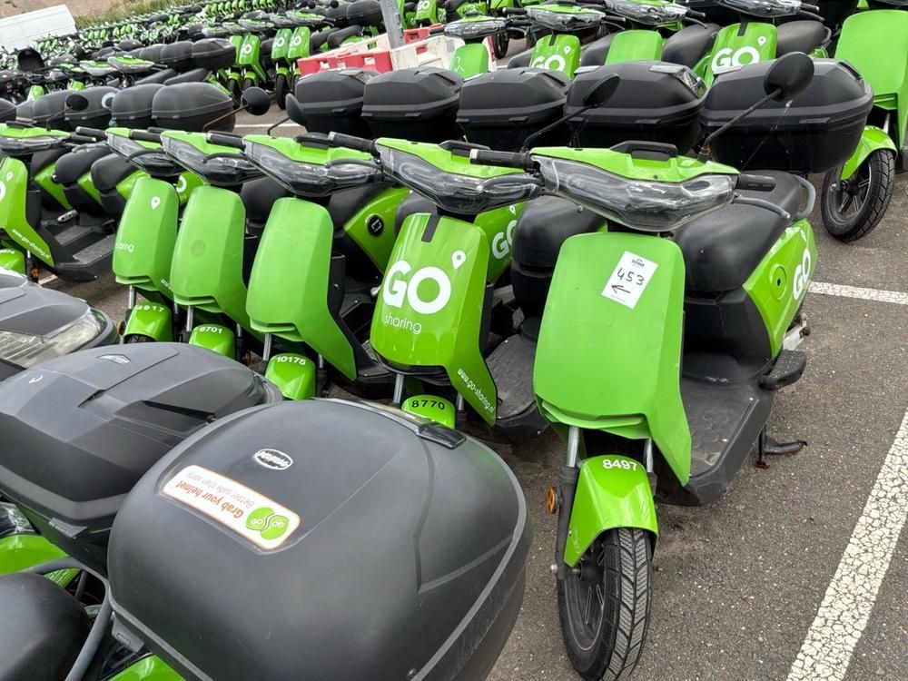 Super SOCO CUx electric fixer upper scooters (10x)