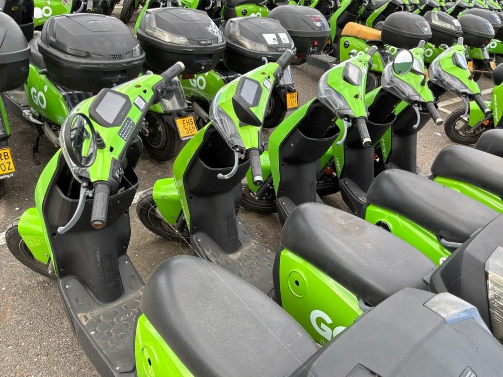Super SOCO CUx electric fixer upper scooters (10x)