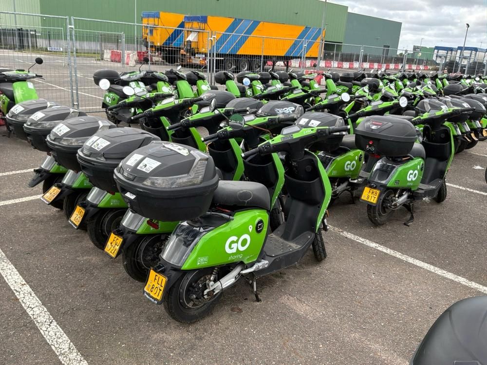Super SOCO CUx electric fixer upper scooters (10x)
