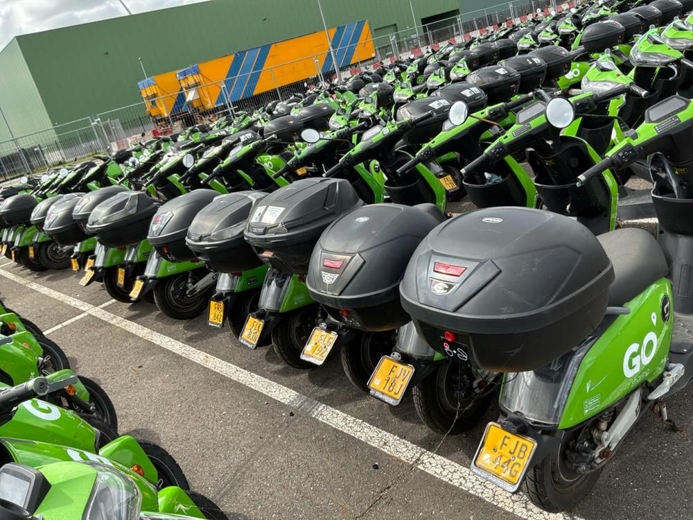 Super SOCO CUx electric fixer upper scooters (10x)