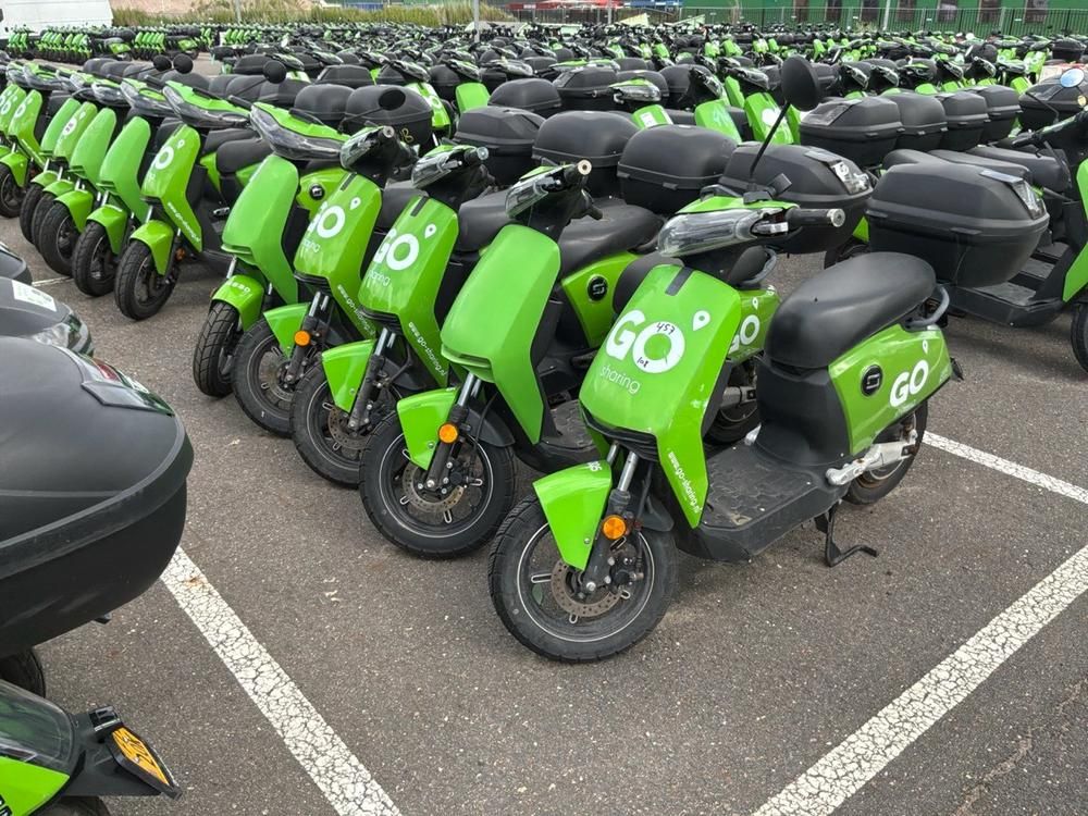 Super SOCO CUx electric fixer upper scooters (10x)