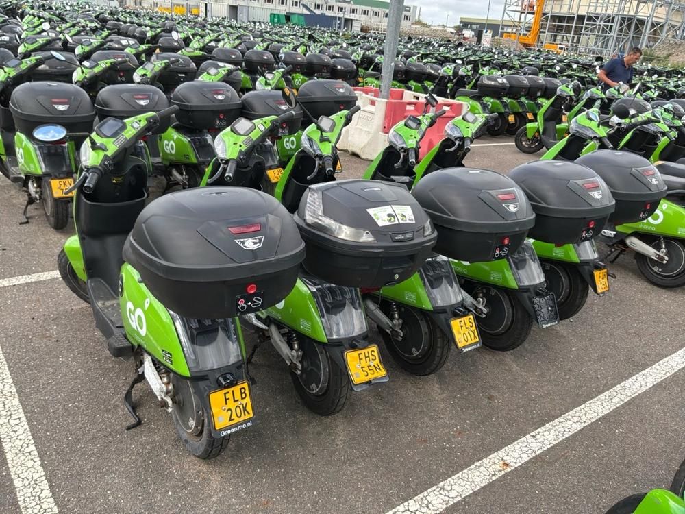 Super SOCO CUx electric fixer upper scooters (10x)