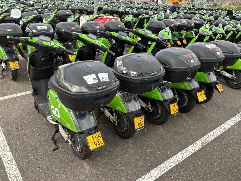 Super SOCO CUx electric fixer upper scooters (10x)