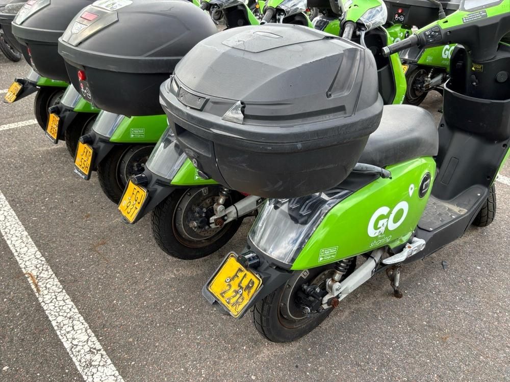 Super SOCO CUx electric fixer upper scooters (10x)