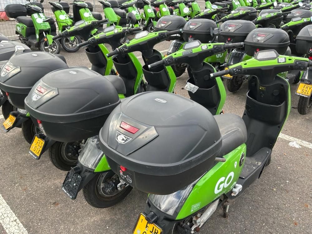 Super SOCO CUx electric fixer upper scooters (10x)