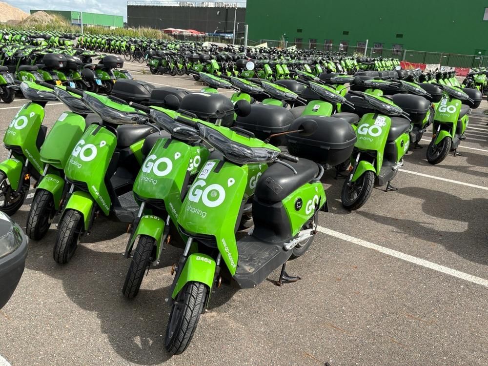 Super SOCO CUx electric fixer upper scooters (15x)