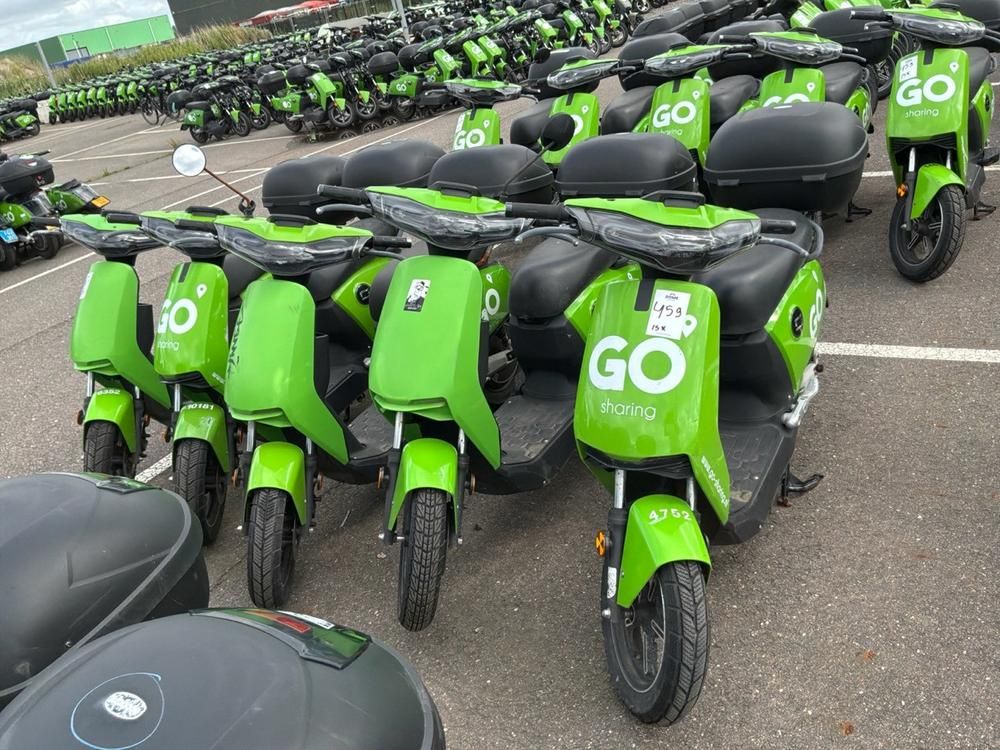 Super SOCO CUx electric fixer upper scooters (15x)