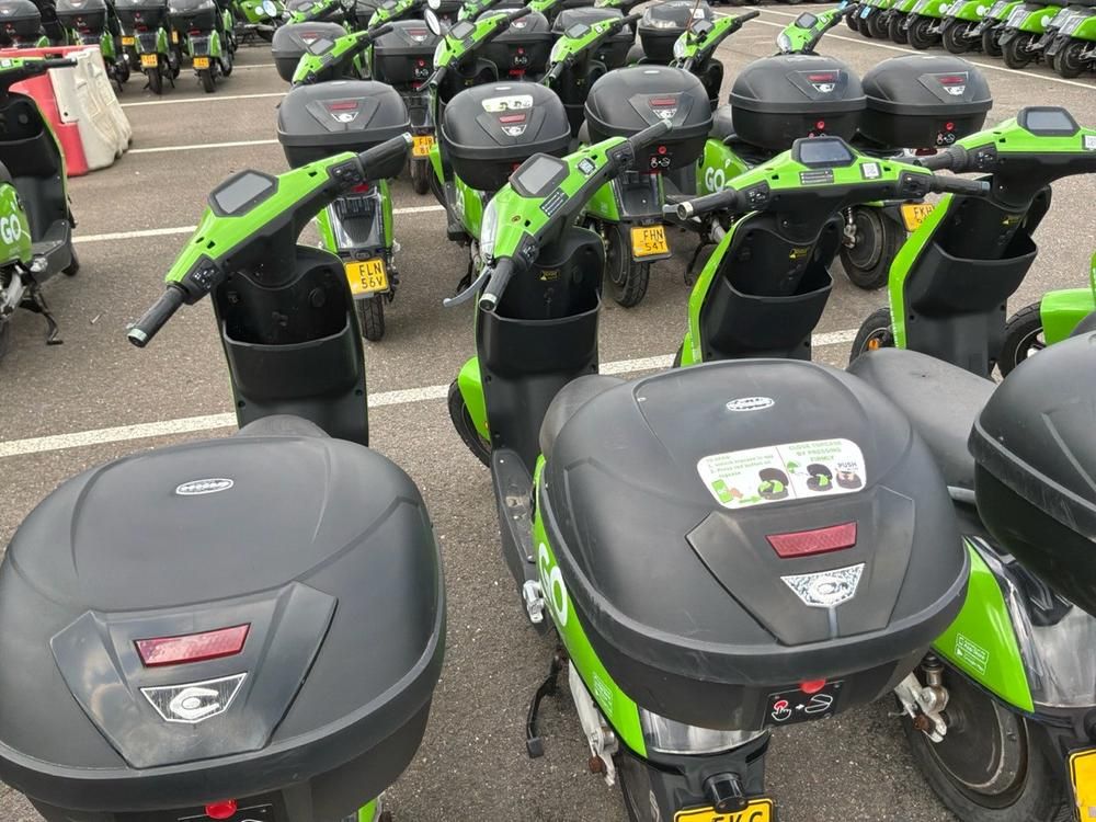 Super SOCO CUx electric fixer upper scooters (15x)