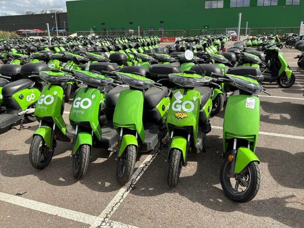 Super SOCO CUx electric fixer upper scooters (10x)