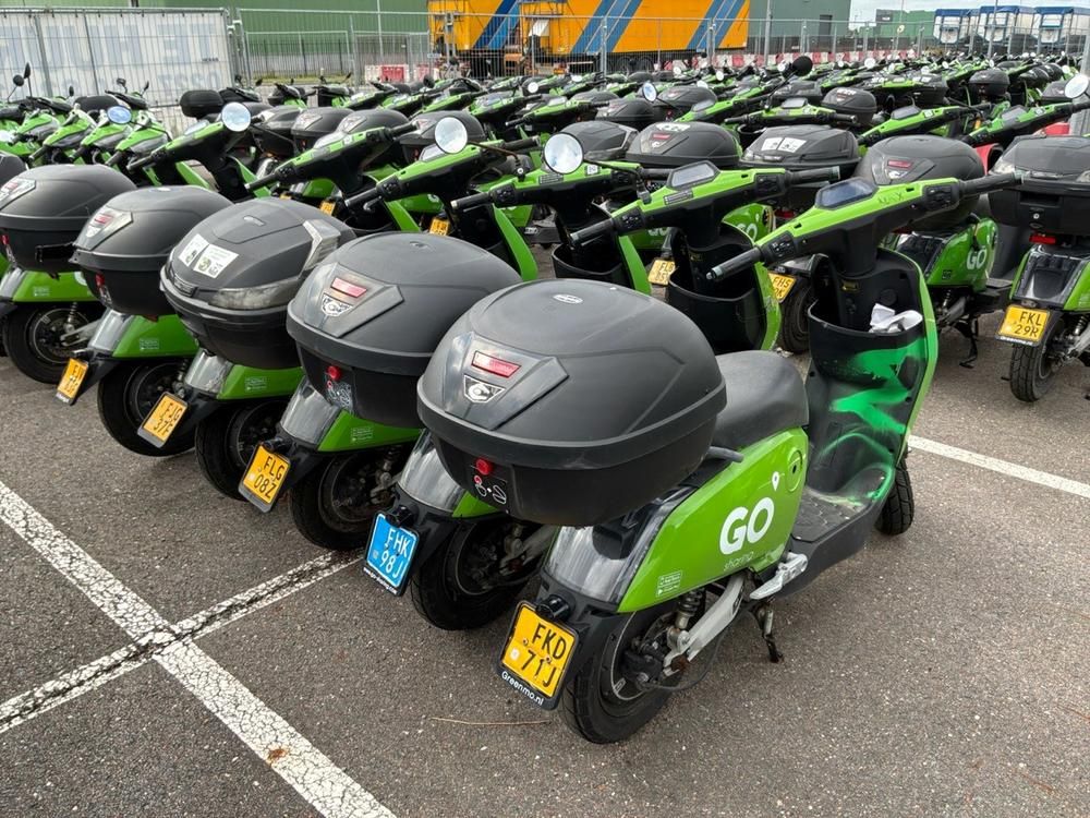 Super SOCO CUx electric fixer upper scooters (10x)