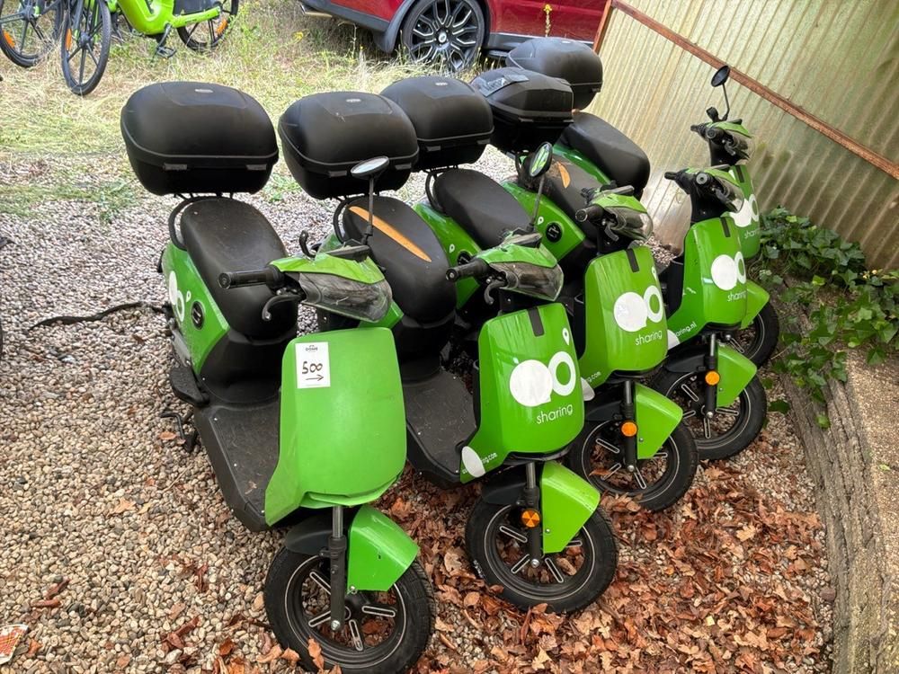 Super SOCO CUx electric fixer upper scooters (5x)