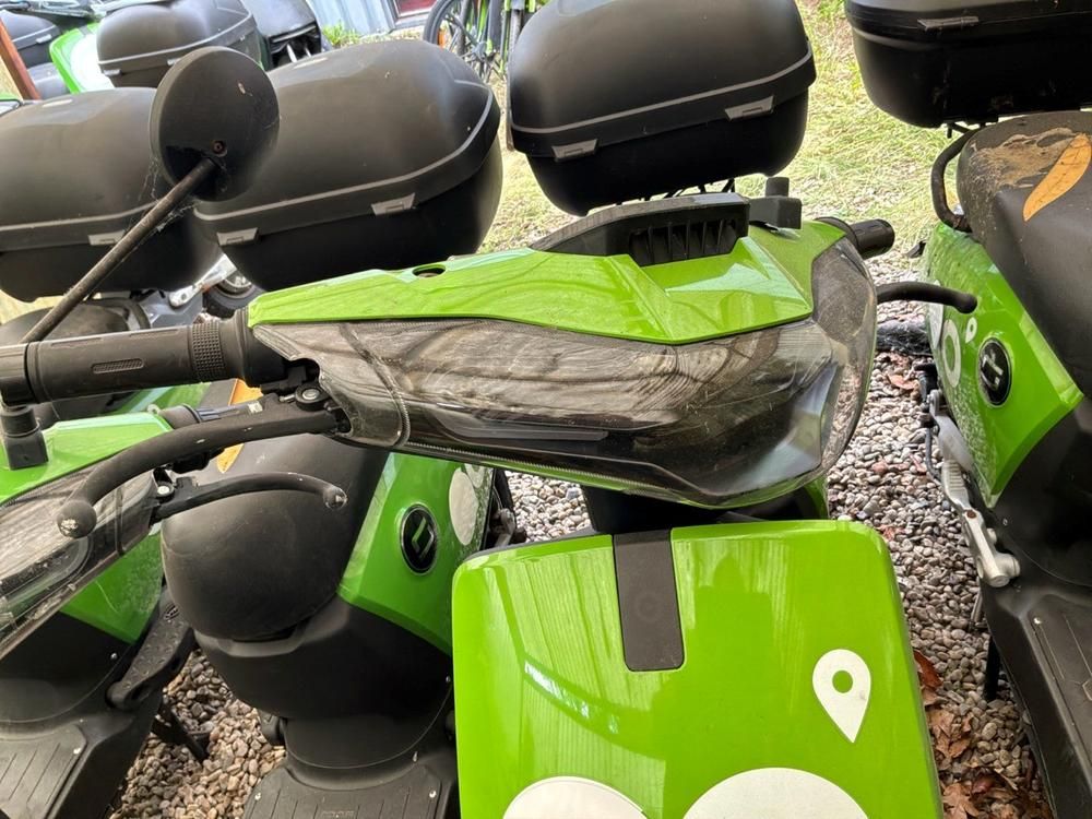 Super SOCO CUx electric fixer upper scooters (5x)