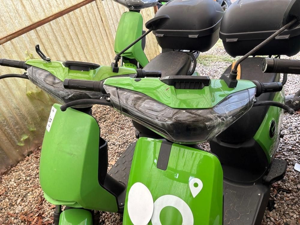 Super SOCO CUx electric fixer upper scooters (5x)