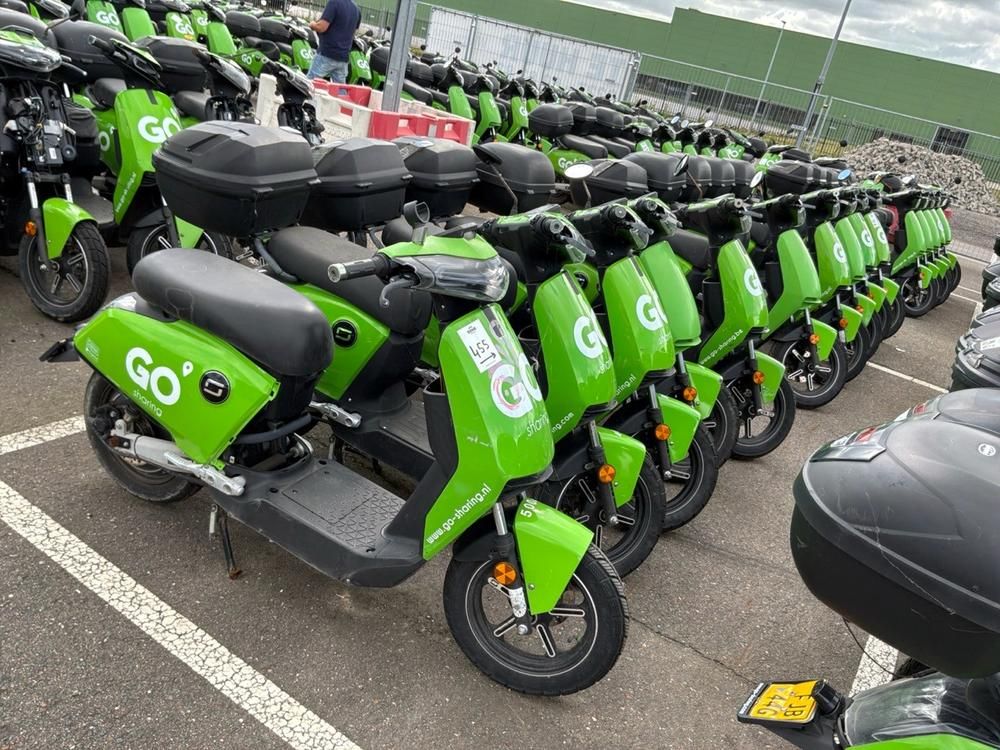 Super SOCO CUx electric fixer upper scooters (10x)