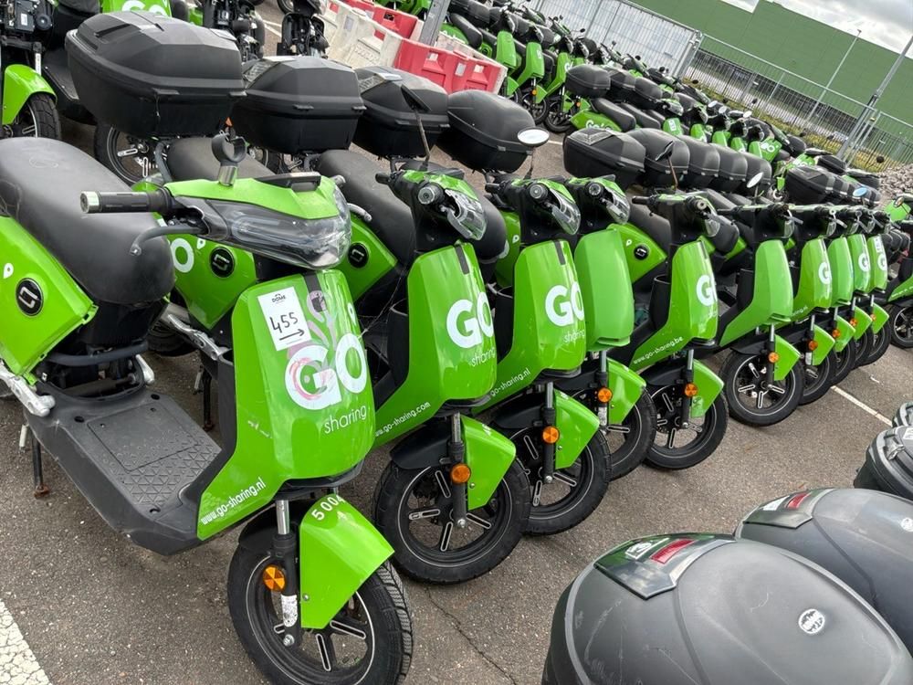 Super SOCO CUx electric fixer upper scooters (10x)