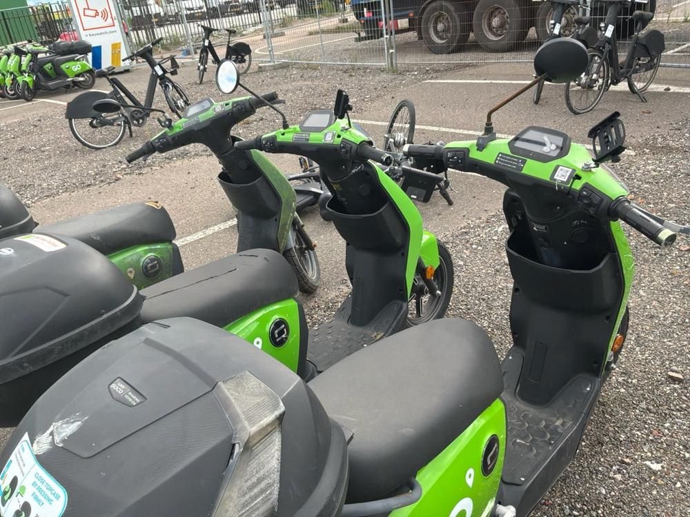 Super SOCO CUx electric salvage scooters (5x)