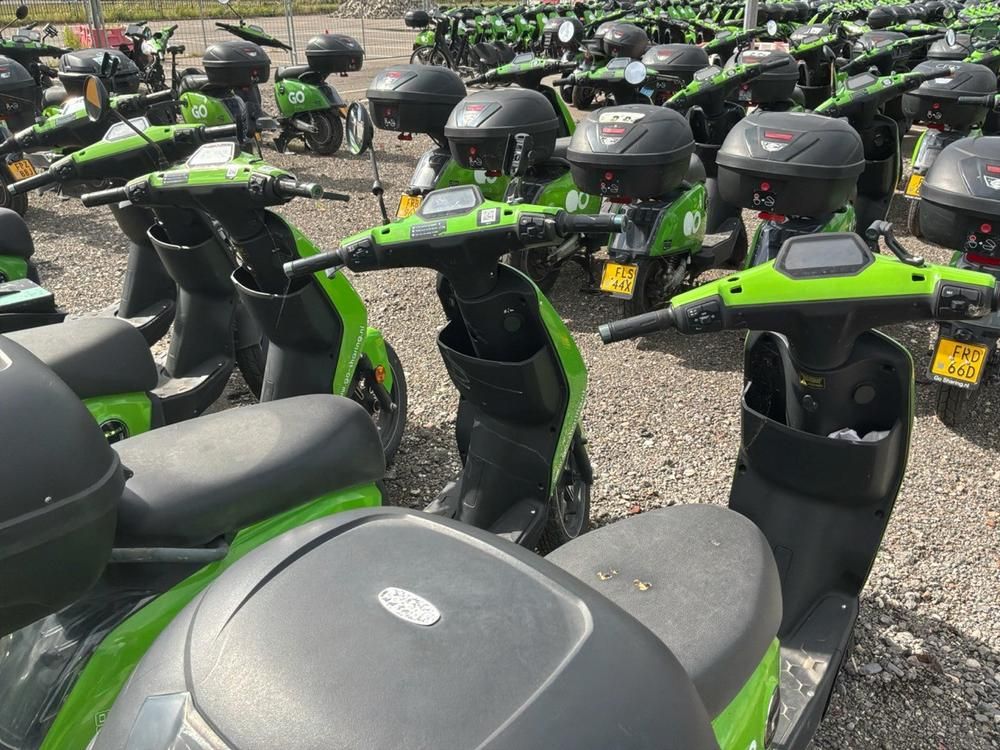 Super SOCO CUx electric salvage scooters (10x)