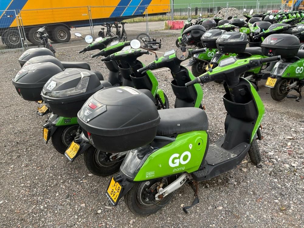 Super SOCO CUx electric salvage scooters (10x)