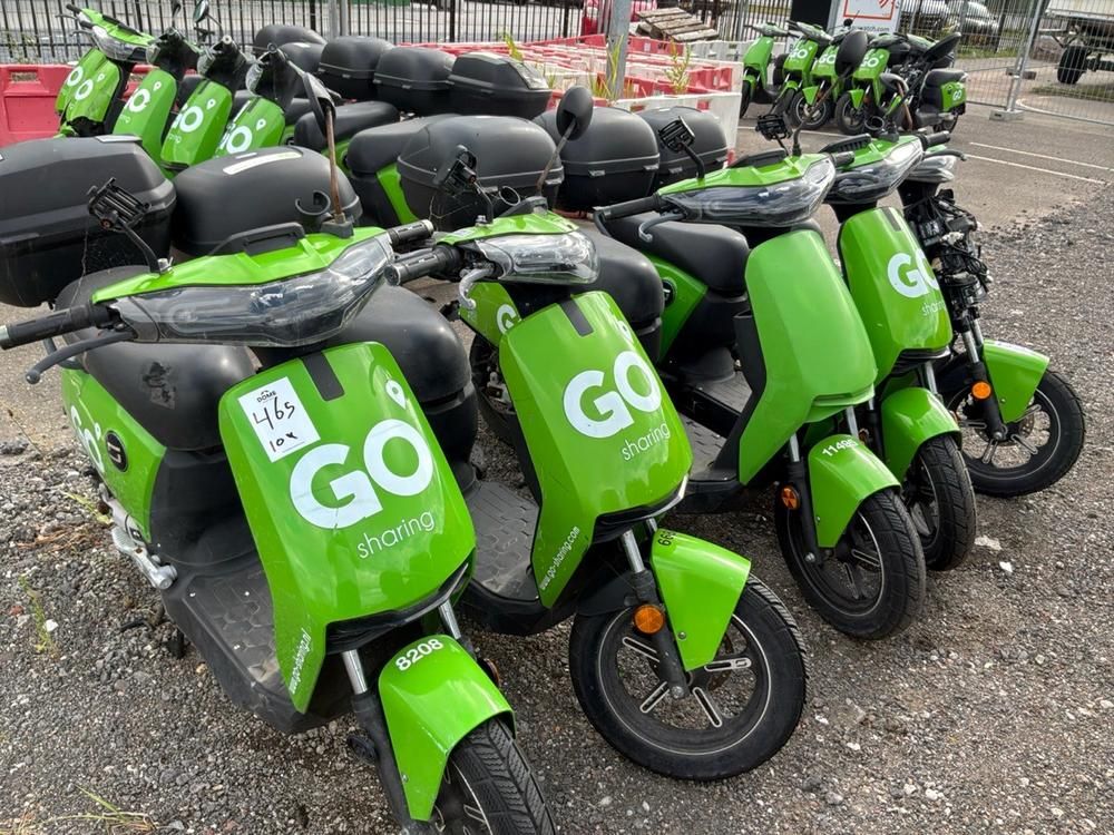 Super SOCO CUx electric salvage scooters (10x)