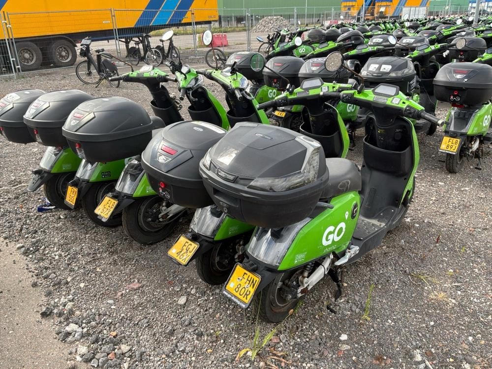 Super SOCO CUx electric salvage scooters (10x)