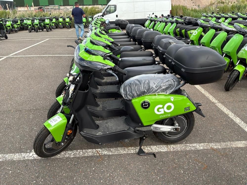 Super SOCO CUx electric salvage scooters (10x)