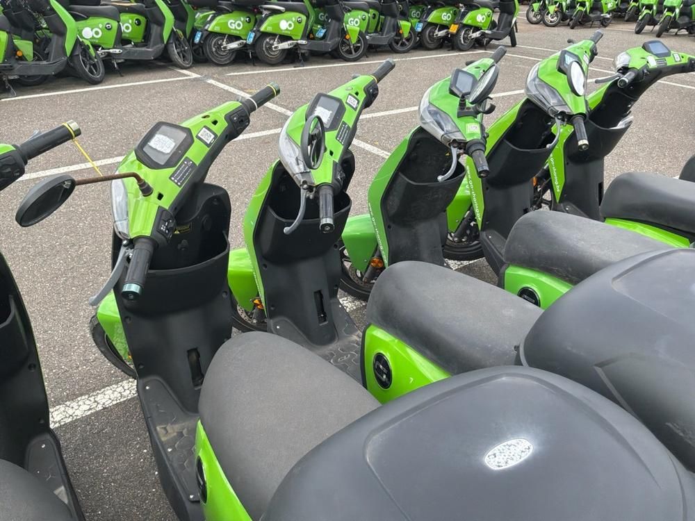 Super SOCO CUx electric salvage scooters (10x)