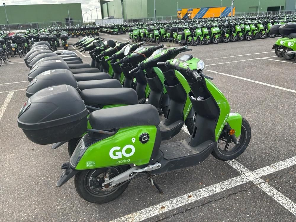 Super SOCO CUx electric salvage scooters (10x)