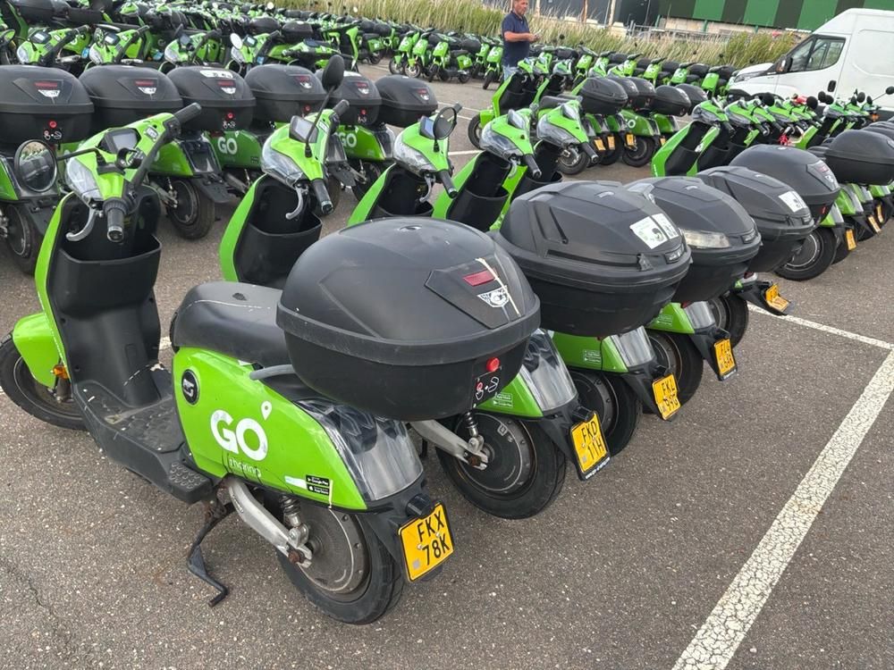 Super SOCO CUx electric fixer upper scooters (5x)