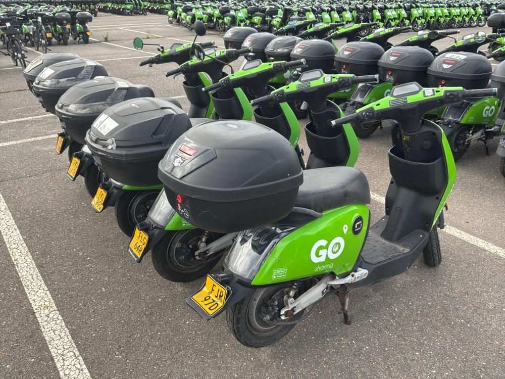 Super SOCO CUx electric fixer upper scooters (5x)