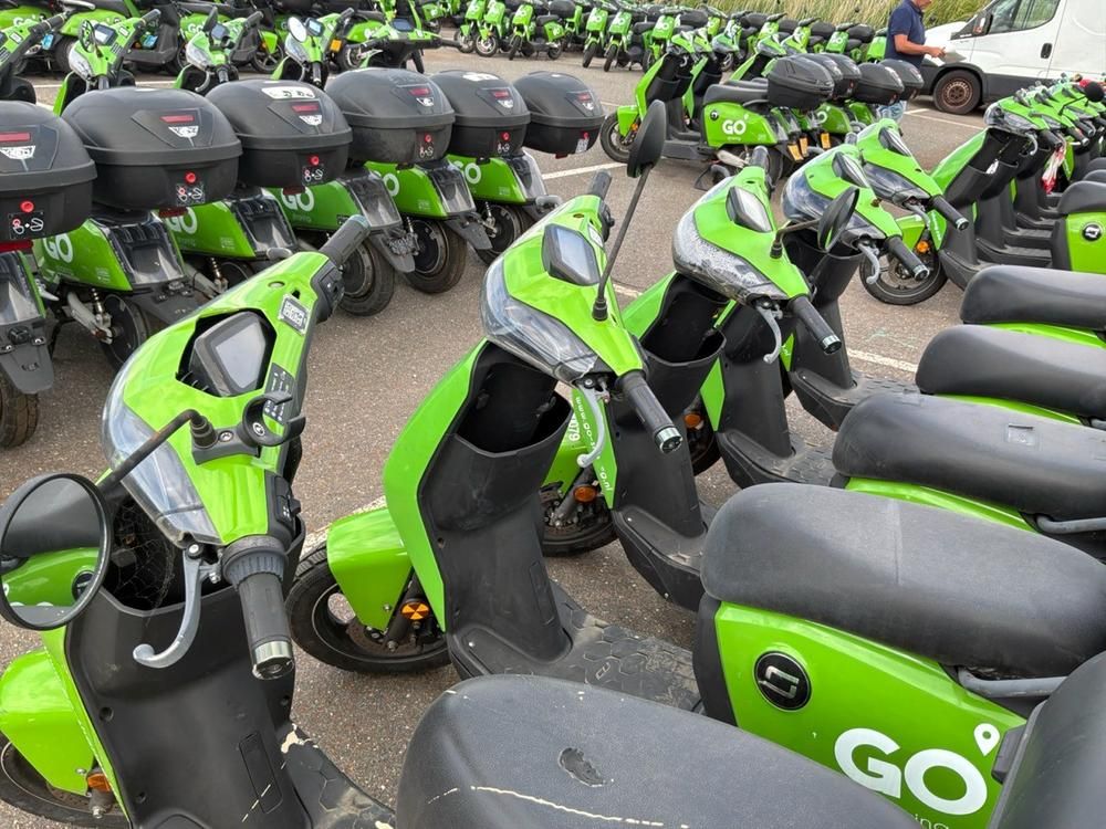 Super SOCO CUx electric fixer upper scooters (5x)