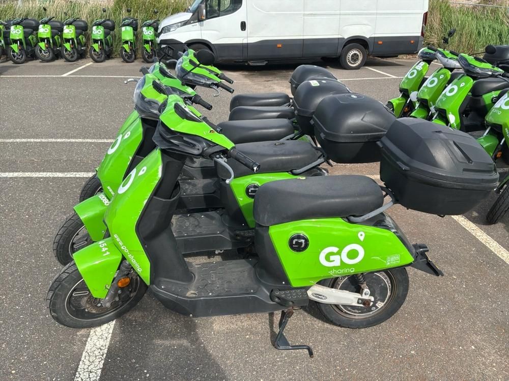 Super SOCO CUx electric fixer upper scooters (5x)