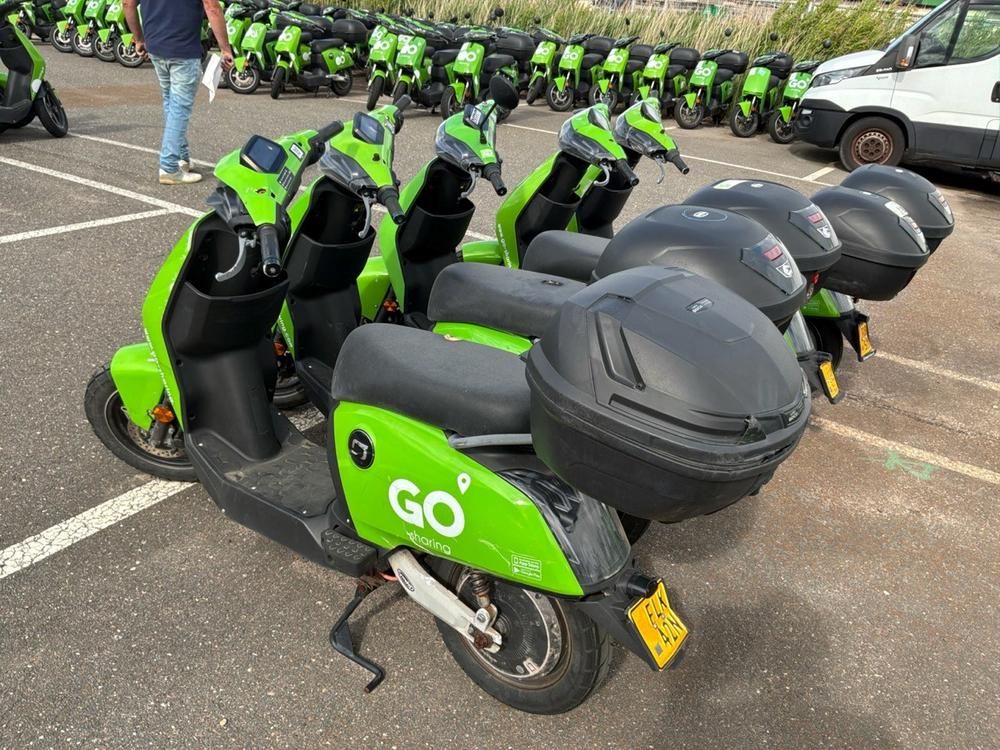 Super SOCO CUx electric fixer upper scooters (5x)