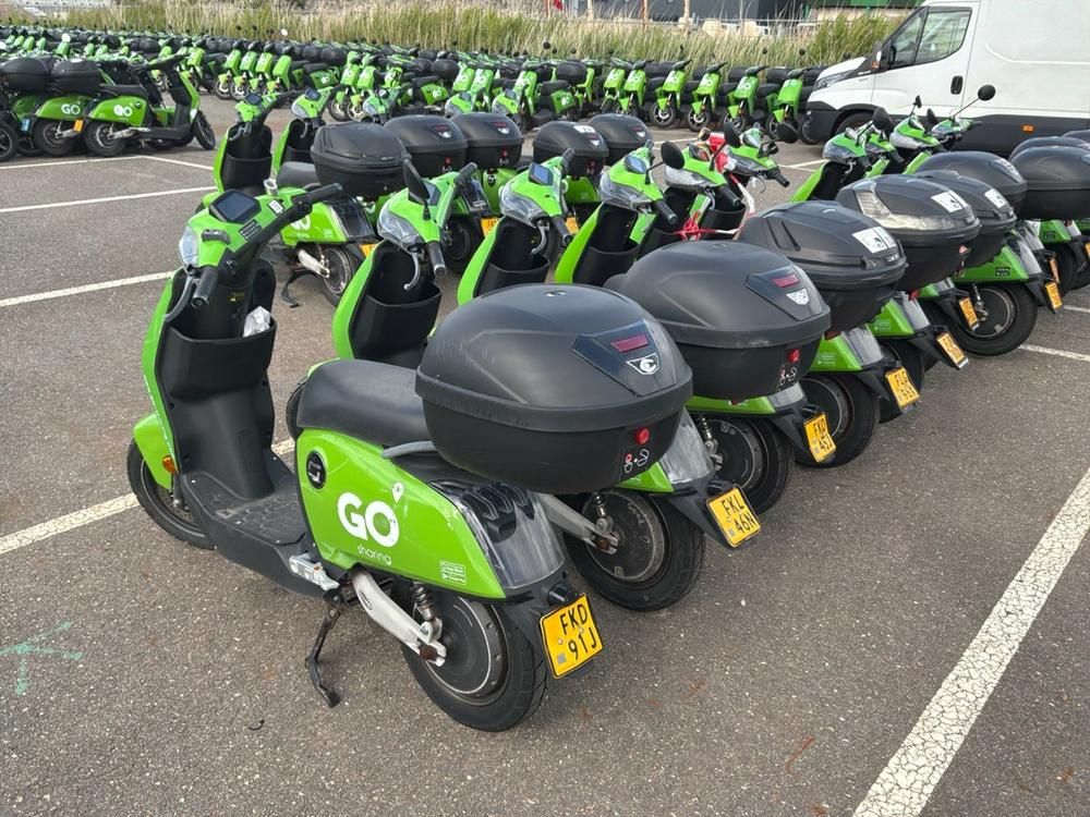 Super SOCO CUx electric fixer upper scooters (5x)