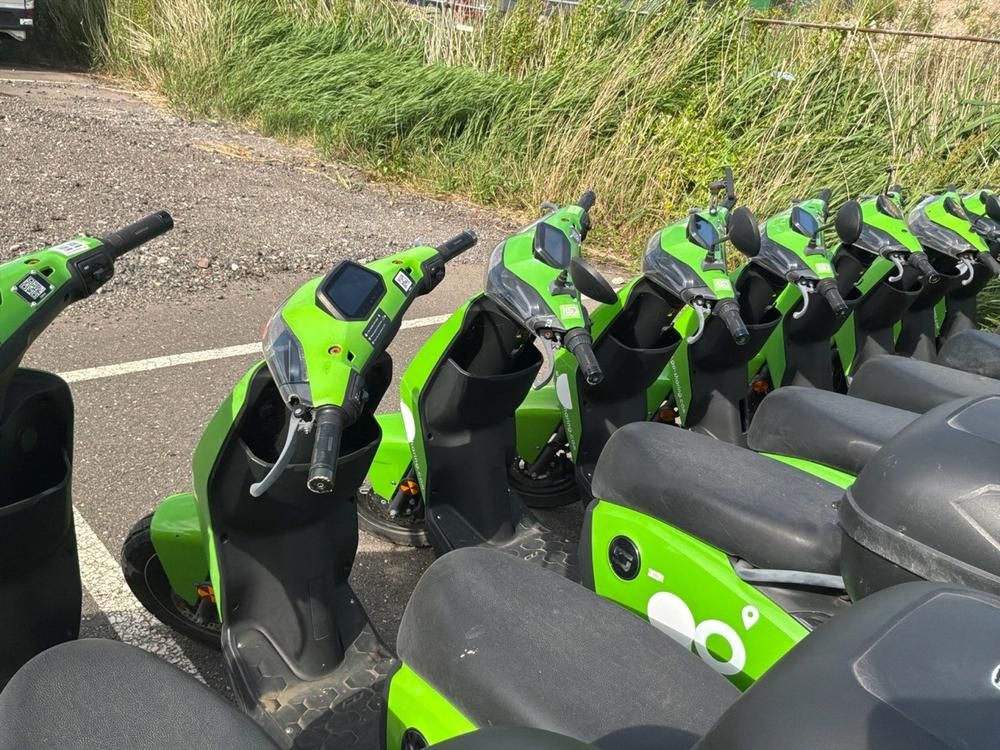Super SOCO CUx electric fixer upper scooters (10x)