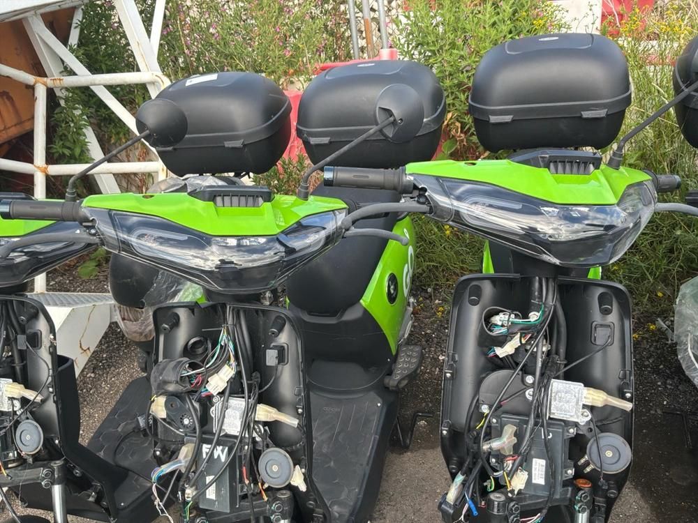 Super SOCO CUx electric salvage scooters (5x)