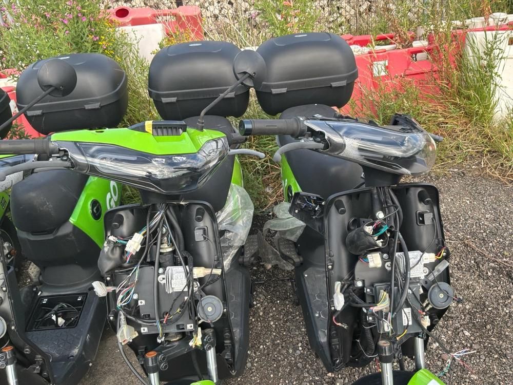 Super SOCO CUx electric salvage scooters (5x)