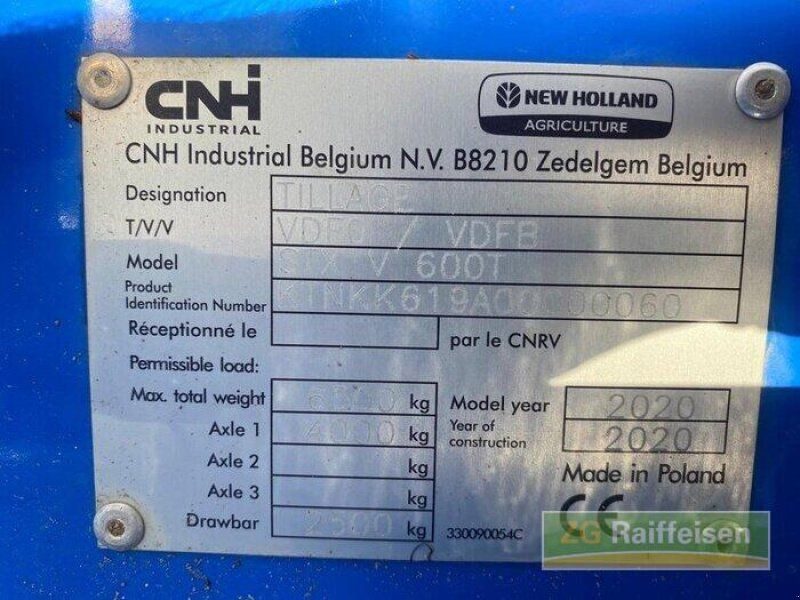 New Holland STX V 600T