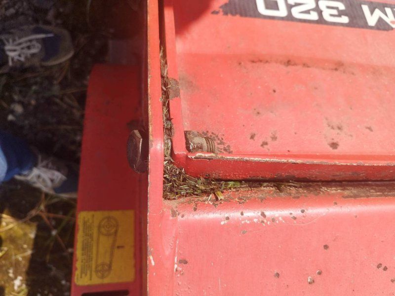 Kuhn RM 320