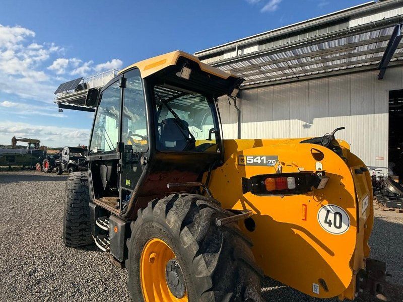 JCB 541 / 70 Agri Pro T4 IV, Allrad, Q-Fit-Aufanhm
